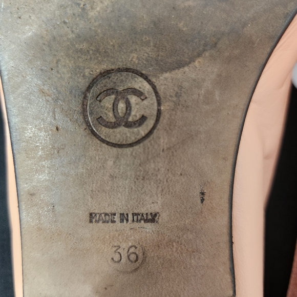 Chanel Shoes - Picture 7 of 9